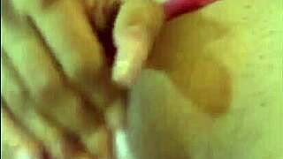 hey, check this beautiful latina getting a rica masturbada with toys in casita... 😏