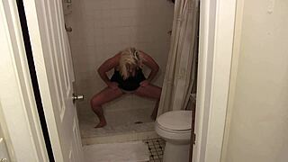 The Kinky Milf Shows Off Her Pretty Pussy While Peeing In Bathroom With Blonde Close Up Dirty Talk