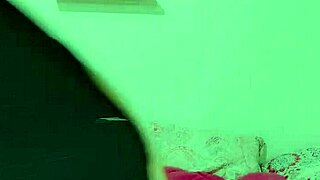 Oh man, watching this hot redhead ruivinha get herself off in a steamy masturbation session is just wild.