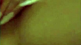 hey, check this beautiful latina getting a rica masturbada with toys in casita... 😏