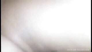 The Spanish teacher explains the lesson so clearly in class