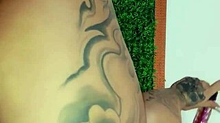 I'm havin fun masturbatin with my anal plug - sexdoll520