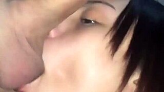 年轻18+客户来公寓我吸了大粉屌