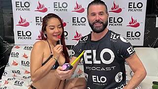 allison sweet chats in the preview before entering the spicy room, showing off her big ass and tits in a casual interview