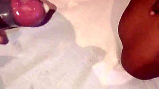 dominican brunette loves oral action