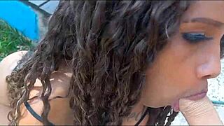 拉丁拉女变装男狂干求奶油内射