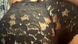 I fuck rich with her ex before her boyfriend arrives.