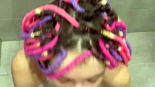 淋浴特写射精后巨潮吹还吞精