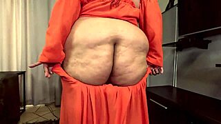 This big ass and big tits BBW tries on lingerie and sexy clothes in a solo haul, showing off her huge curves.