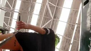 Wow, check out that big ass Latina in the supermarket!