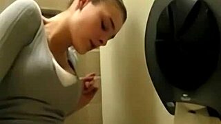 Quickly Cum In The Toilet During Mature Mommy Massage Orgasm