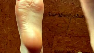 oh man, this girl is just applying some lotion to her feet smoothly