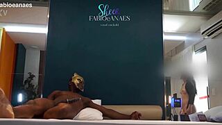 Hotwife teams up with Ebanovix for some couple fun