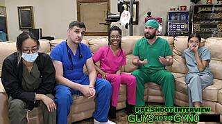 Canada, the Canadian guy, administers a 1000cc enema to himself at guysgonegynocom in this close-up video.