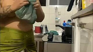 hey, i'm feeding my hubby a good meal so he can devour my big wet pussy as dessert later tonight