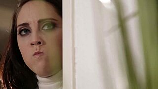 This cute babe gets orally pleased while queening her girlfriend in a steamy lesbian fingering session 😘