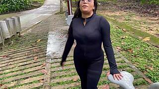 I FUCK A STRANGER WITH A HUGE DICK IN PUBLIC PARK ALMOST GET CAUGHT!