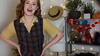 i can't believe this glamorous redhead got such intense orgasm from black vibrator solo