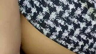 Le Doy con Todo Hilo Sin Quitar la Faldita a Latina Teen