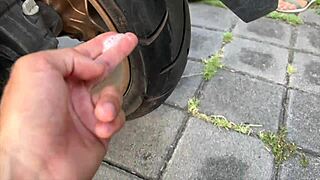 blonde wraps her lips around a stiffy then bends over for doggystyle pounding outdoors 😏