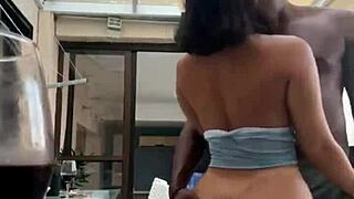 blogueira japonesa, you gave your pussy to the barbecue guy without condom during the review?