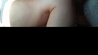 Curvy mature Latina impales herself deeply in bedroom