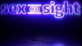 Horny brunette hires a masseur and seduces him for pussy massage with cowgirl riding and cum on ass 😏