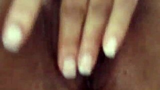 casada safada shows off her big ass in amateur style around the house with teasing moves