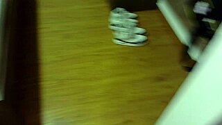 我告诉继子共床但别用你鸡巴碰我哦