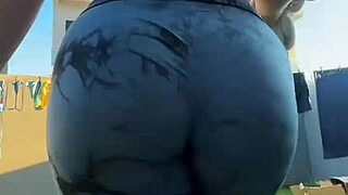 cousin shows off her big ass in tight leggings during casual teasing