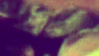 给穿浴衣18+少妇夜访热吻玩巨乳