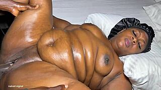 mumsy gets massaged and her pussy stretched by big black cock in ebony action 😈 cowgirl riding leads to cum on ass.