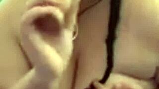 why does kandy kane deepthroat like a fat sri lankan housewife whore?