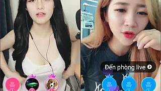 Two Cute Girls in Livestream Uplive Session