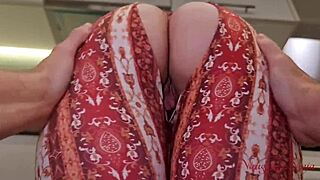 hey cleaner lady i'll give you extra if you let me bend you over and creampie that curvy ass