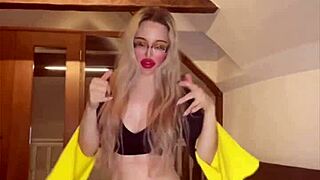 whoa, belly dancer goddess dominates with blowjob in fetish vid with music and glasses 😏💃