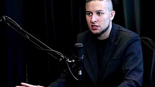 Squirting isn't pee but harder for women in swing house with cadu.