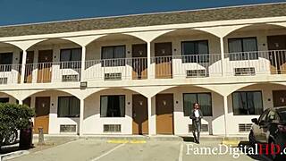 Fucking my uber rider, says milf driver as she gives blowjob and rides in outdoor hardcore sex tape.