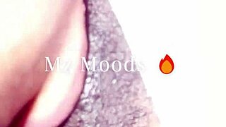 mz moods gets her pussy licked by a tongue