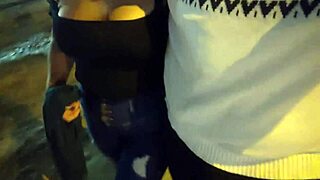 madura puta callejera! watch this big ass latina milf ride in lingerie outdoors!