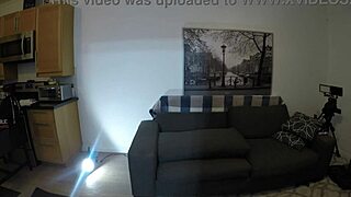 快看Angel Love拉丁瘦骚货试镜采访