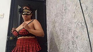 Exotic dancer teases with big pussy lips and squirting orgasm solo