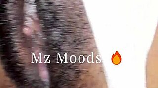 mz moods gets her pussy licked by a tongue