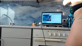 I feel so sexy as Dea squirts during my live streaming session