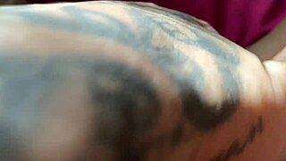 Whoa that brazilian teen stuffs four fingers deep in her tight pussy until she cums solo