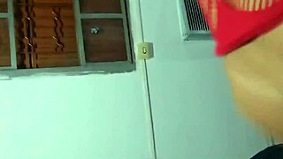 This athletic Latina milf with big clit and big pussy got a visit from her fitness friend for homemade fun