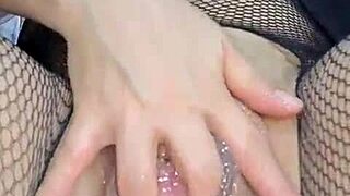 Ardiente Colombiana Curvy Milf Squirts with Cucumber in Vagina for Orgasm Pleasure in Close Up