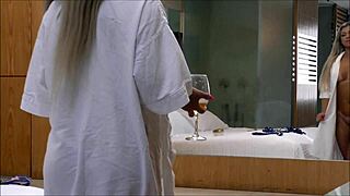 Loira Safada Gozando Bem Gostoso In Solitary Action