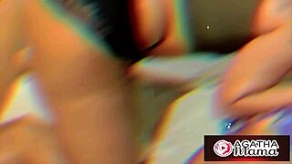 Agatha Mama Em Milf Brasileira Casada Traindo O Marido Com O Personal Trainer Da Academia - Gr�tis