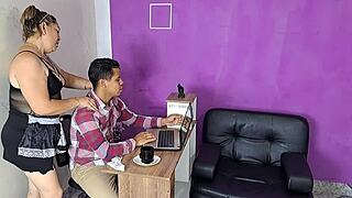 Oh man, fucking my slutty stepmother with her big tits and curvy body in homemade taboo roleplay!